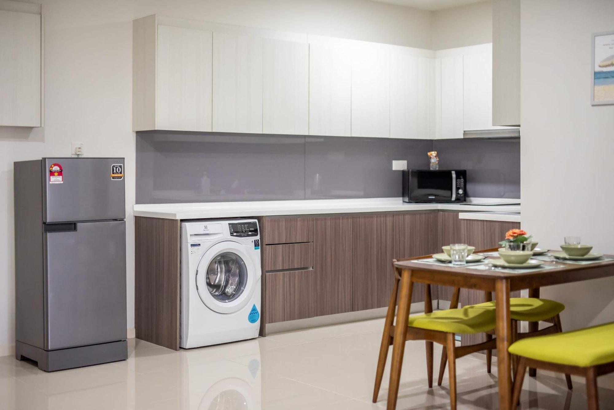 Apartment A Lovely & Comfy At Suasana Jb 11 *