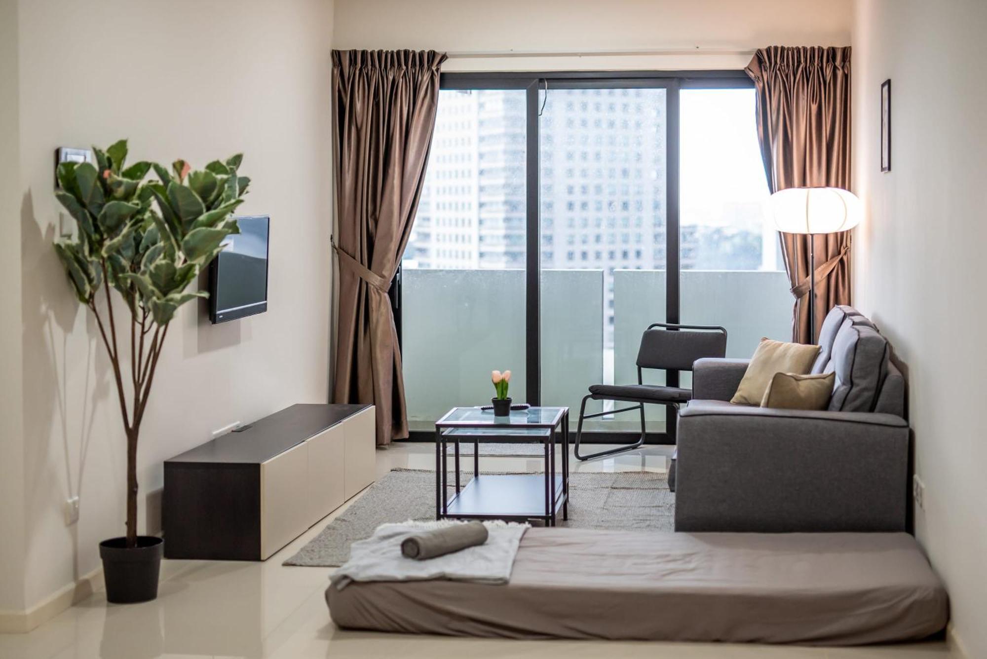 Apartment A Lovely & Comfy At Suasana Jb 11 *